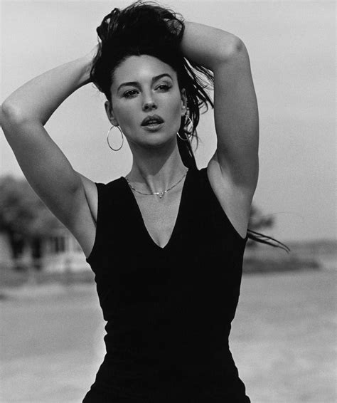 bellucci jeune|Monica Bellucci — Wikipédia